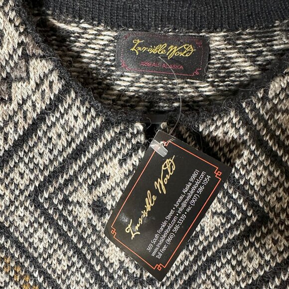 Invisible World Medallion Jacket - NWT - Picture 3 of 5